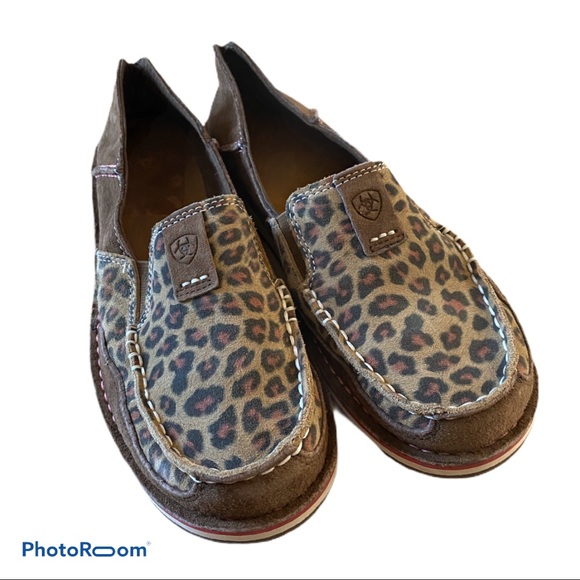 Ariat Shoes - Ariat Cheetah flats